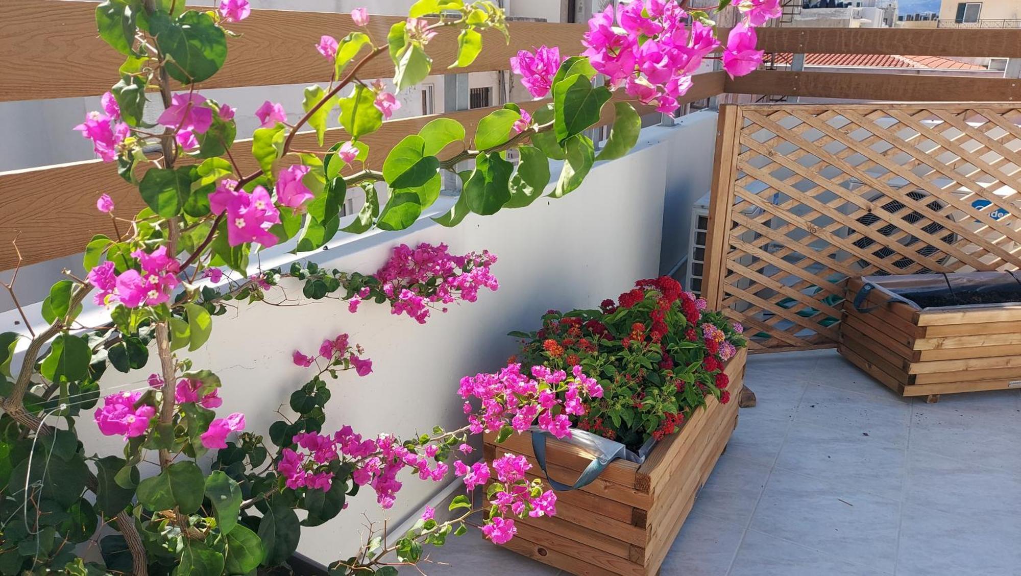 Elegant Apartment In The Heart Of Heraklion Exterior foto